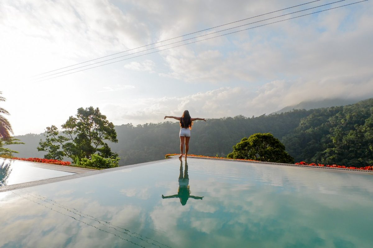 ALT="the girl exploring the beauty of nature"