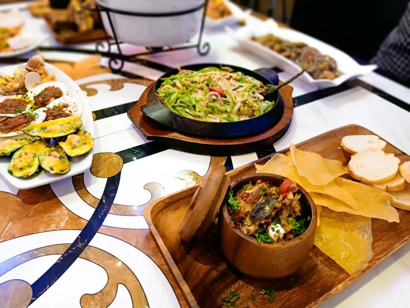 ALT="filipino to eat sm bacoor cavite jose"