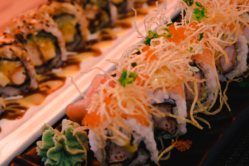 ebi maki sushi rolls