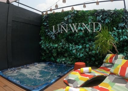 unwnd lux hostel in makati