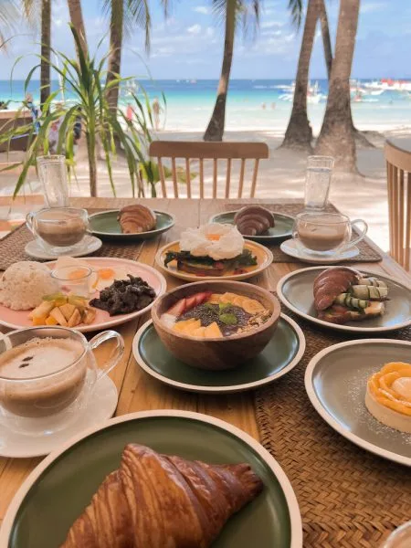 aplaya beach bar boracay food guide