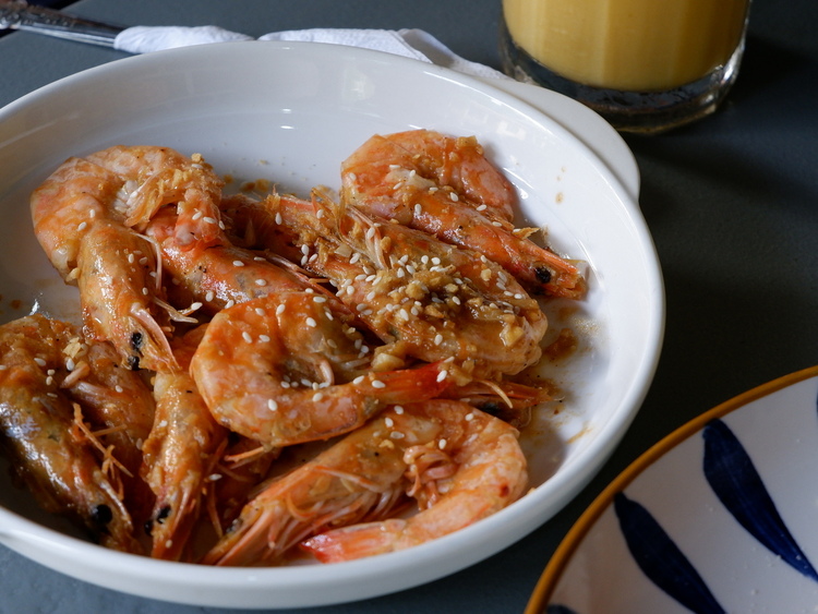 nameet bar boracay buttered garlic shrimp