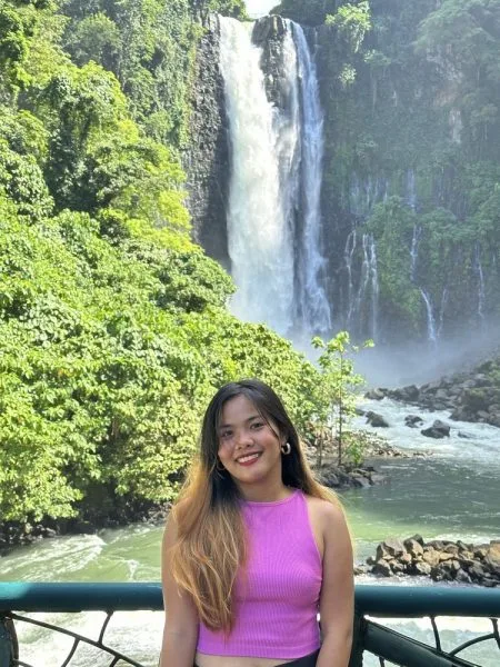 the maria christina falls as a backdrop