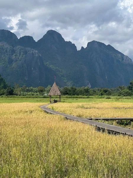 vieng tara vang vieng resort in laos